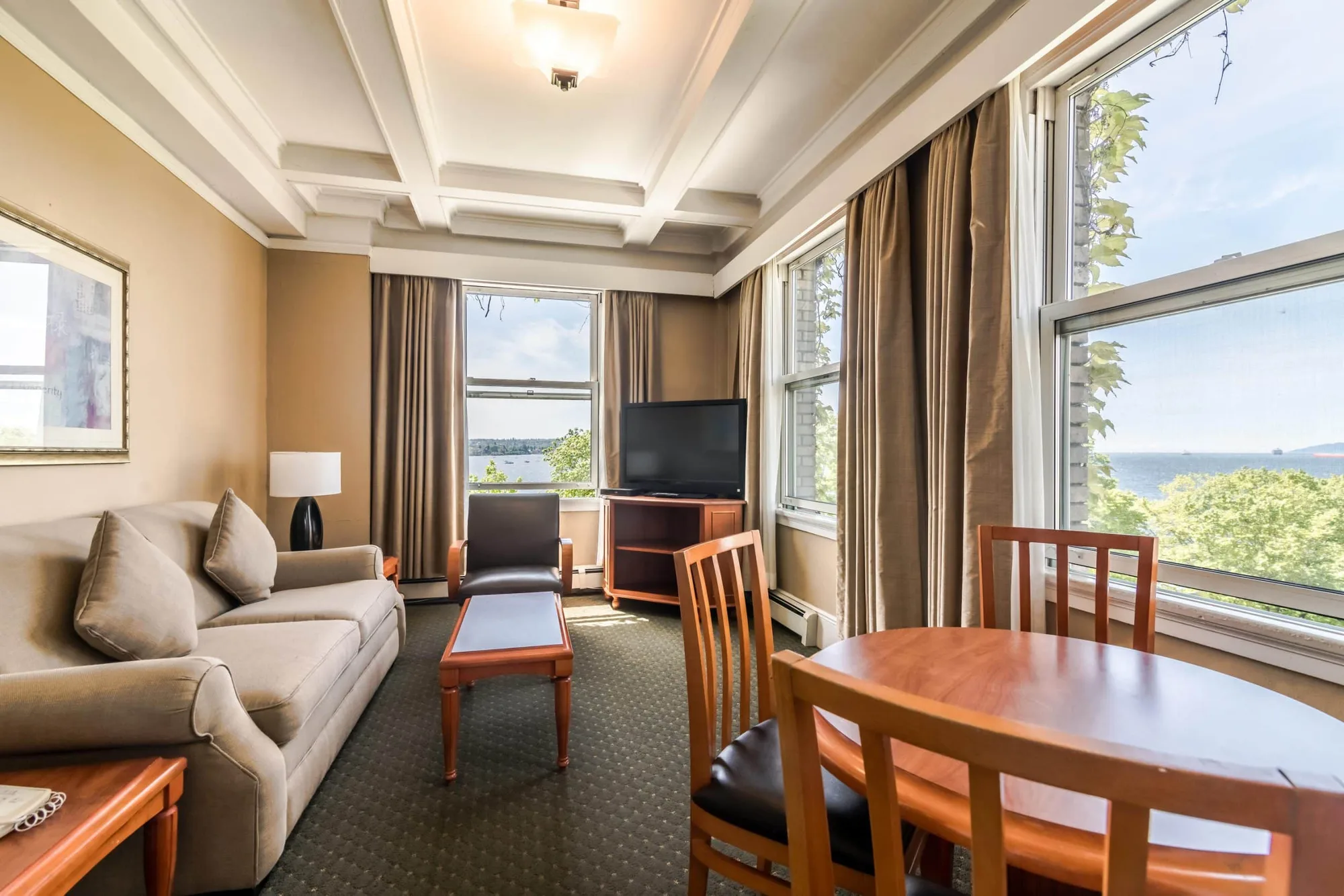 Sylvia Hotel