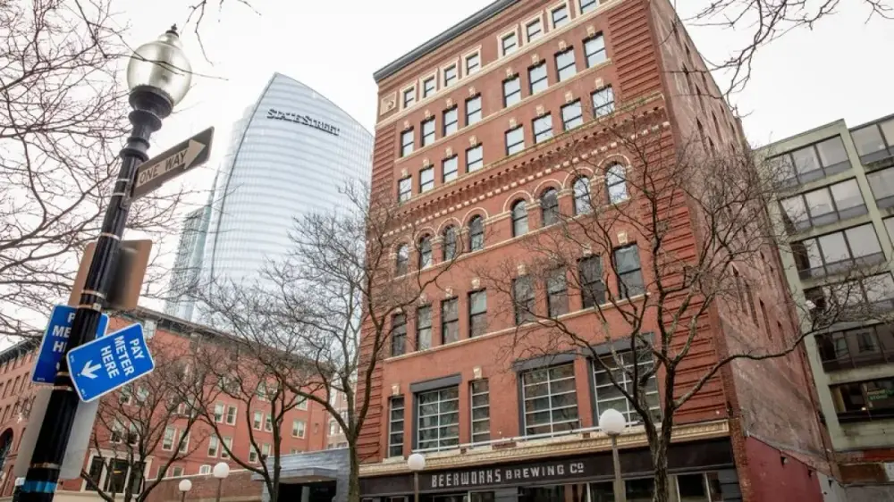110 Canal Street Hotel