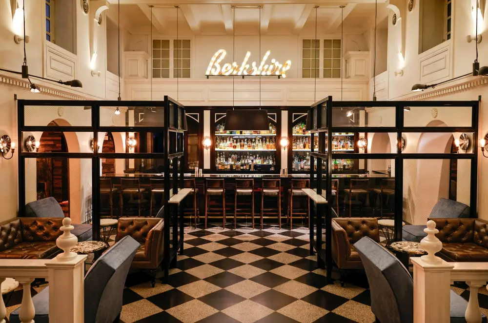 ACME Hotel Chicago, Outset Collection by Hilton