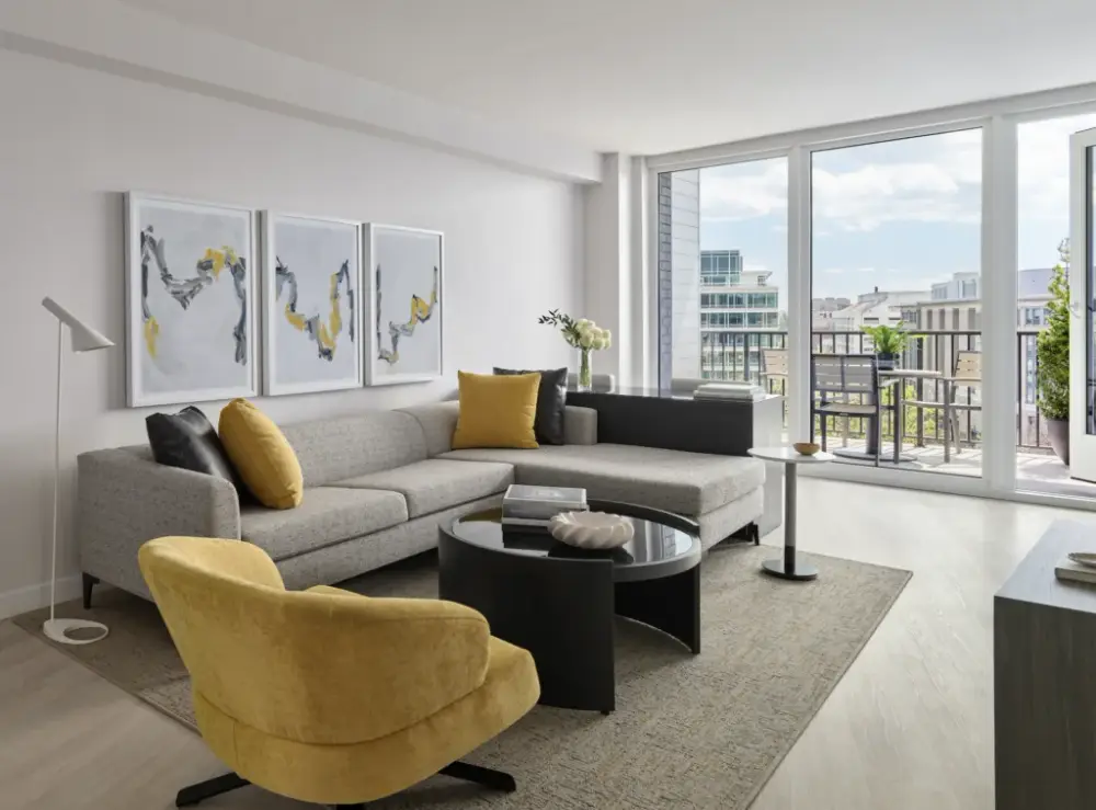 One Washington Circle Hotel, Tapestry Collection by Hilton