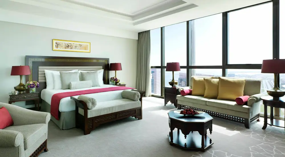 Bab Al Qasr Hotel