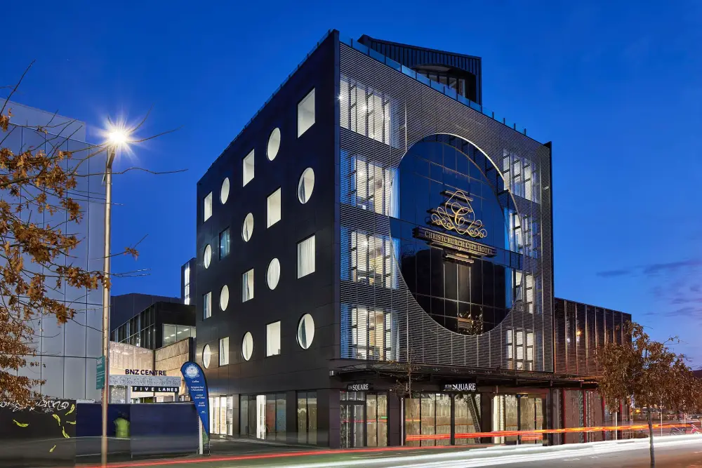 Christchurch City Hotel