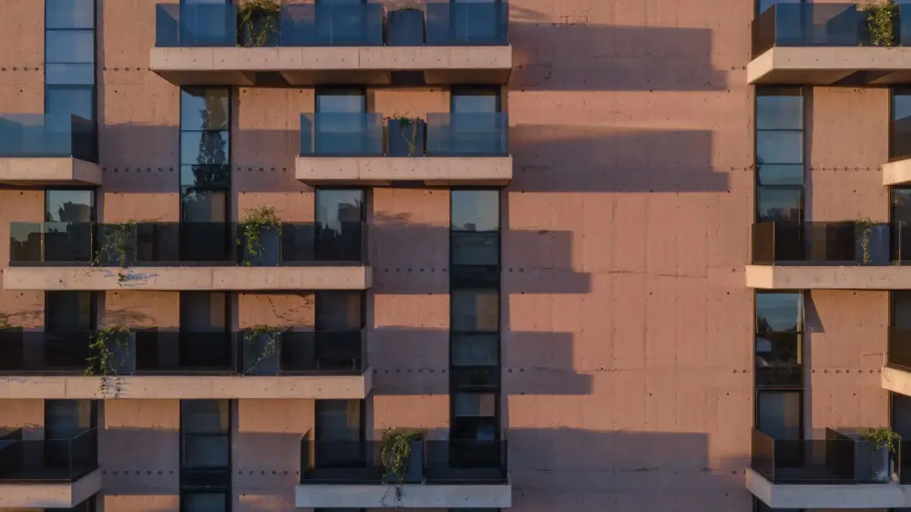Hualta Mendoza, Curio Collection by Hilton