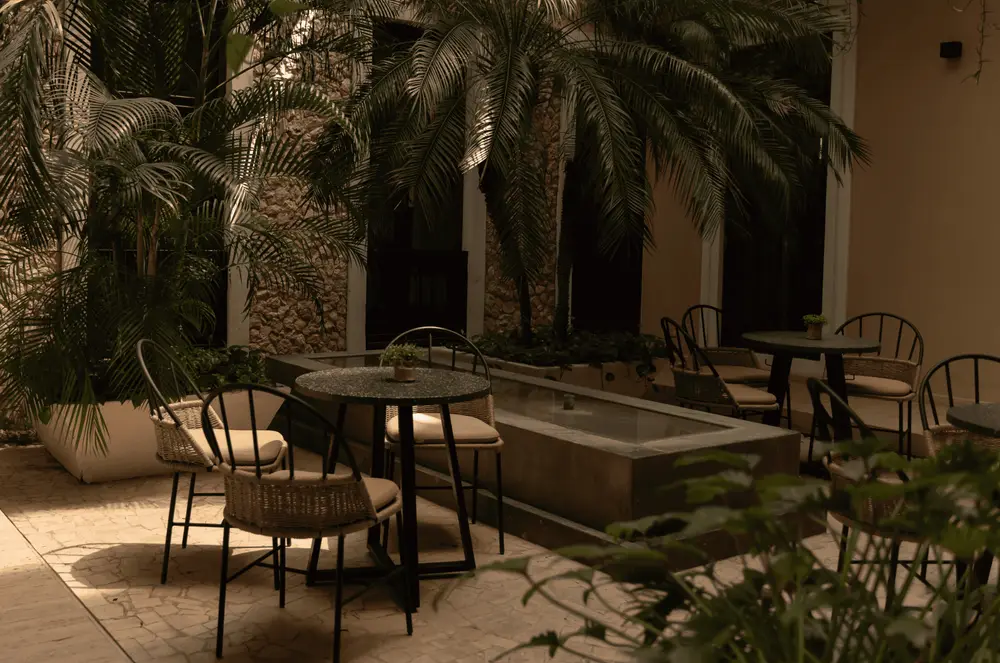 Kahal Hotel