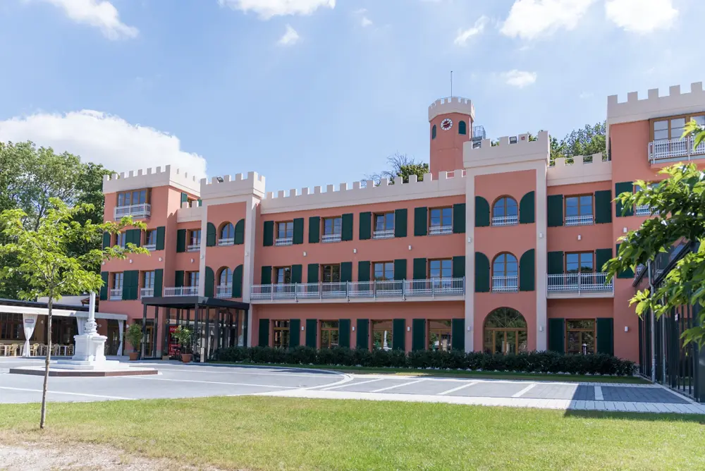 Kim Schlosshotel im Park