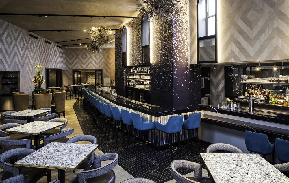 LondonHouse Chicago, Curio Collection by Hilton