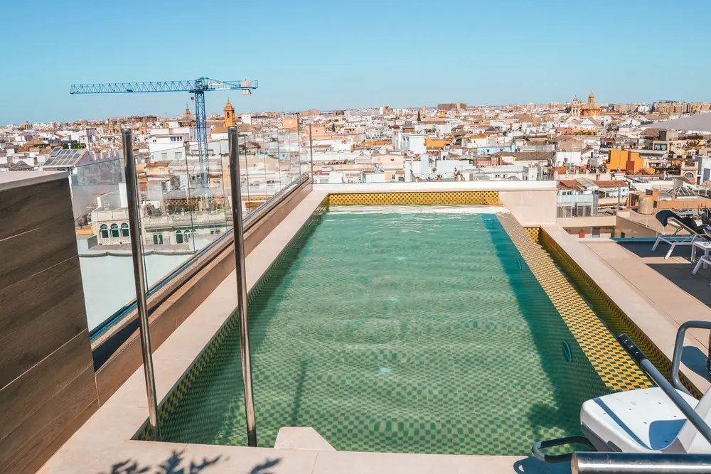 Querencia de Sevilla, Autograph Collection