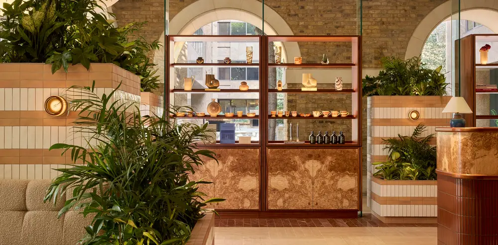 Sir Devonshire Square