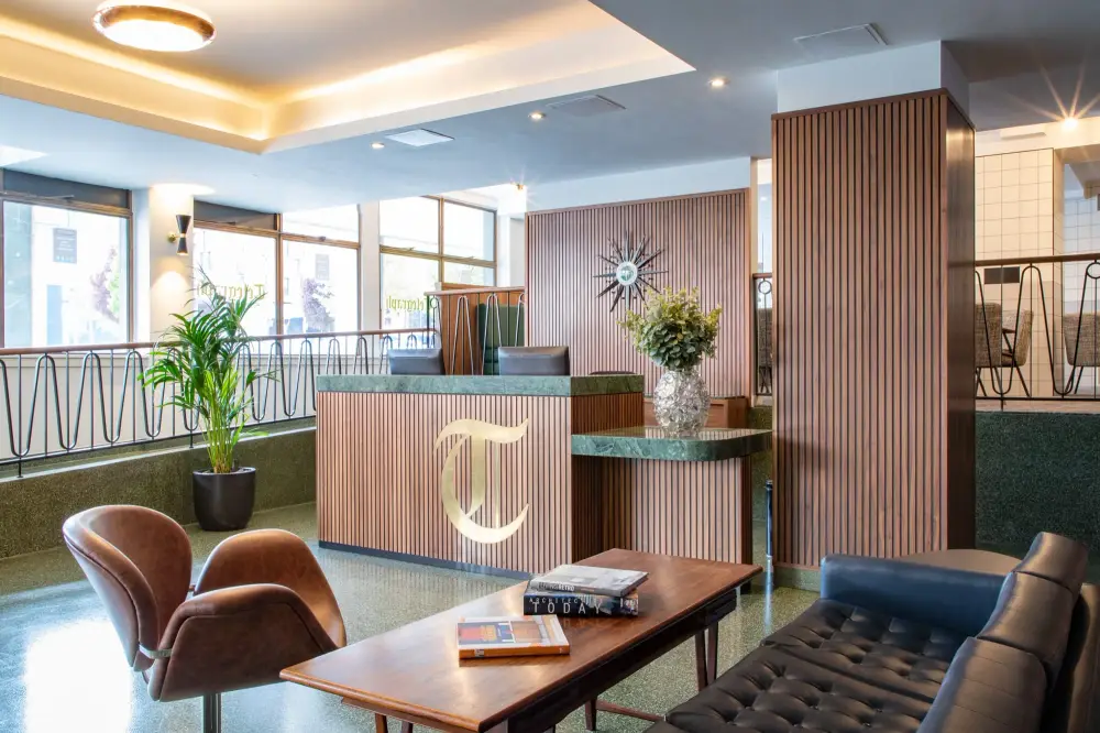 Telegraph Hotel