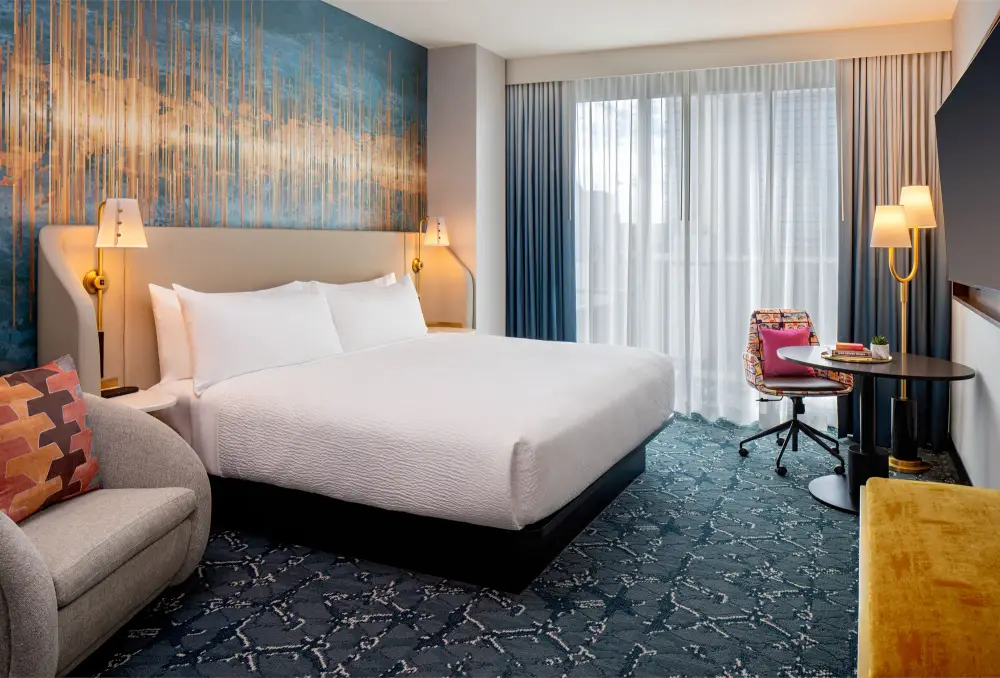 Tempo by Hilton Nashville Downtown