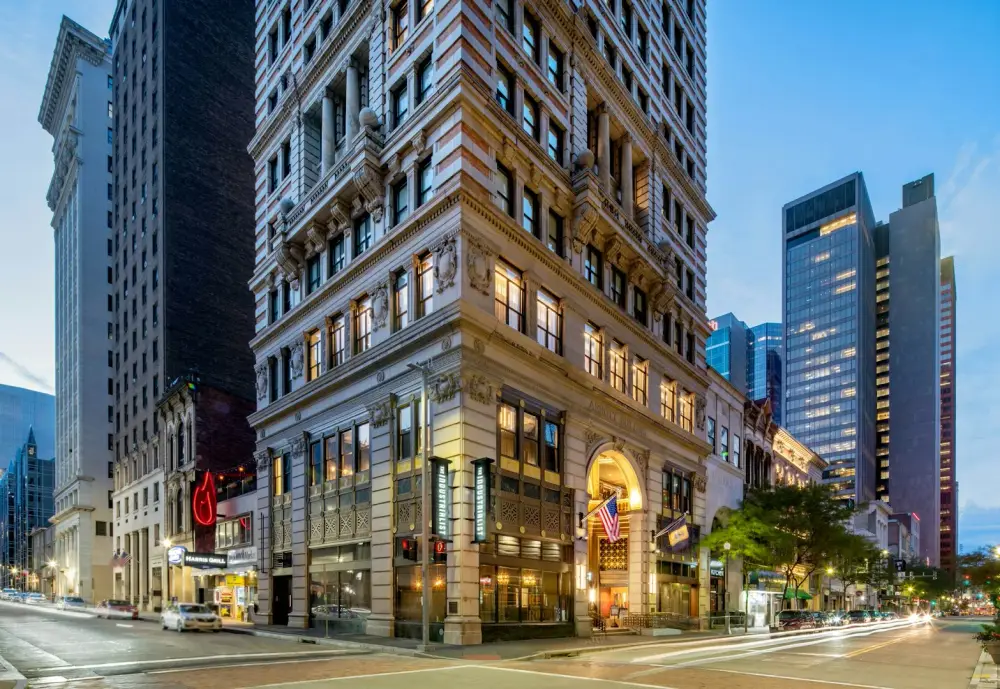 The Industrialist Hotel, Autograph Collection