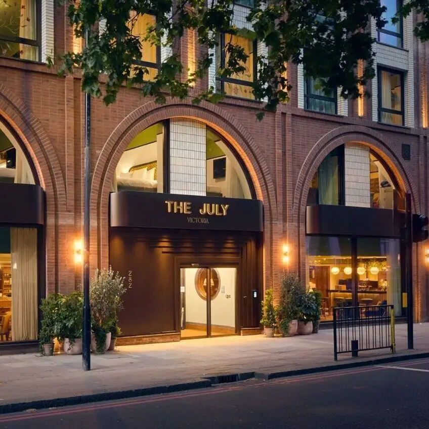 The July London Victoria