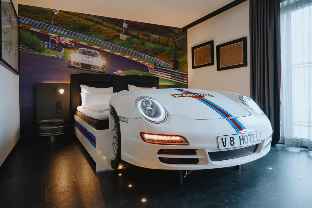 V8 Hotel Köln @MOTORWORLD, an Ascend Hotel Collection Member