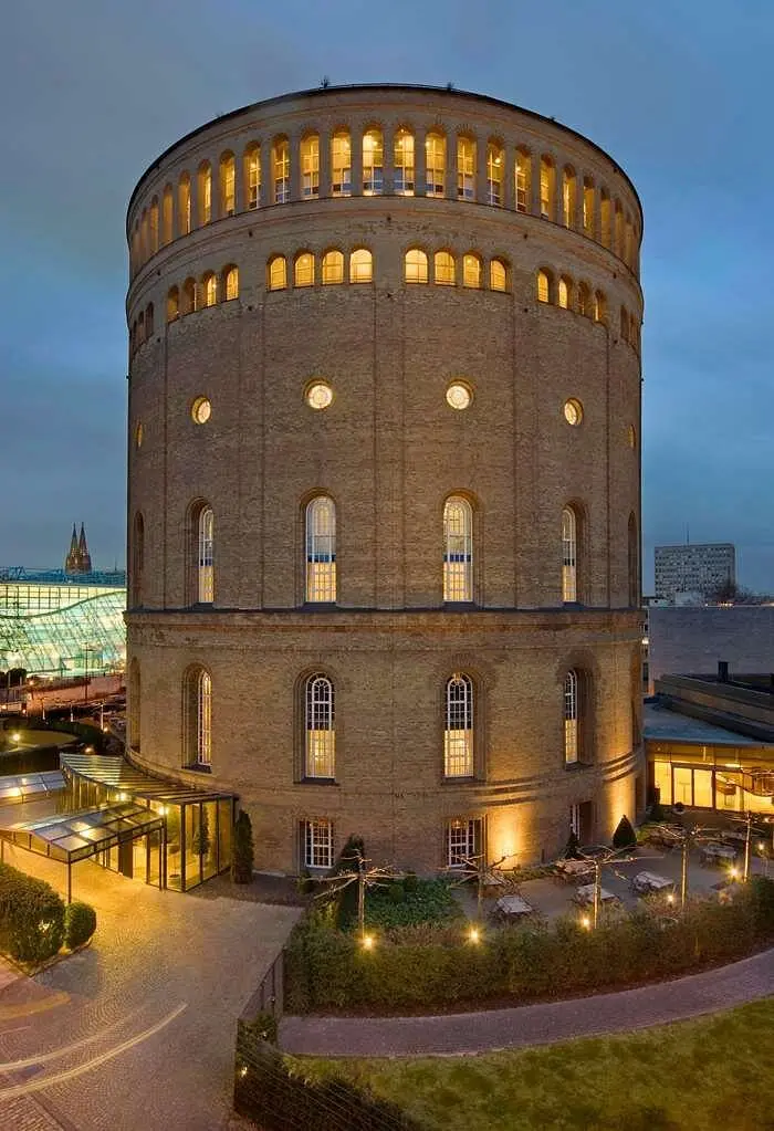 Wasserturm Hotel Cologne, Curio Collection by Hilton